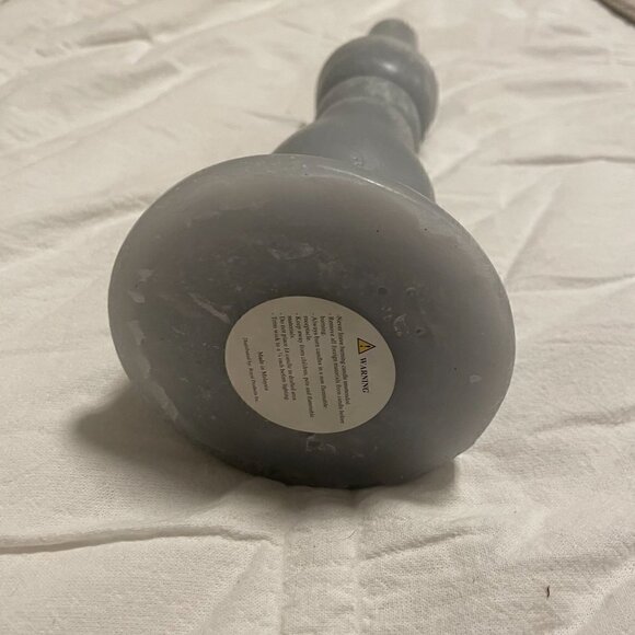 NWT Bella Lux Christmas Collection Blue Pillar Candle - Picture 3 of 5